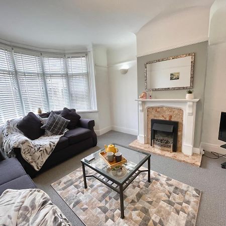 Portsmouth 3 Bedroom Getaway, Sleeps 6 Экстерьер фото