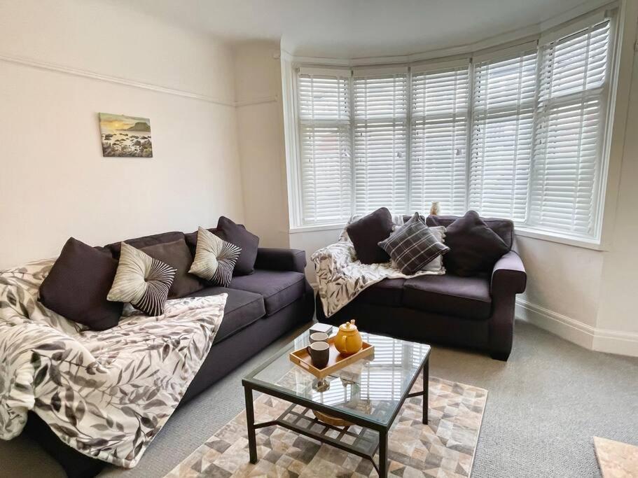 Portsmouth 3 Bedroom Getaway, Sleeps 6 Экстерьер фото
